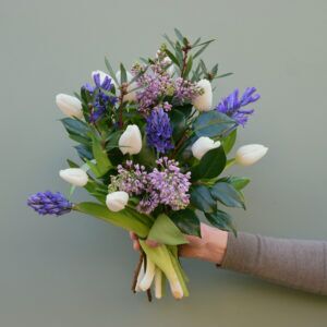 Sample of one of the luxury seasonal rose bouquets, available from Kensington Flowers London