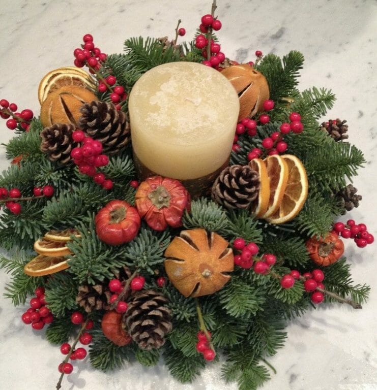 Christmas-candle-arrangement--scented-inspiritus Luxury Christmas candle arrangement Inspiritus scent St Eval Candles. Available from Kensington flowers London